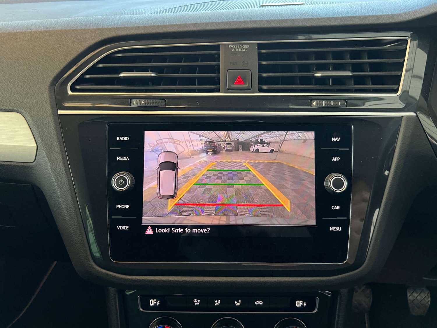 Used Volkswagen Tiguan 2019 for sale - 77945429: Photo 17