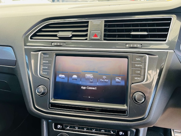 Used Volkswagen Tiguan 2016 for sale - 76000357: Photo 25