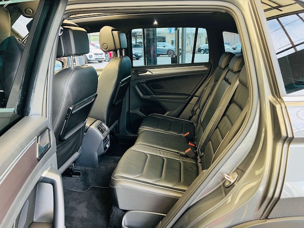 Used Volkswagen Tiguan 2016 for sale - 76000357: Photo 32