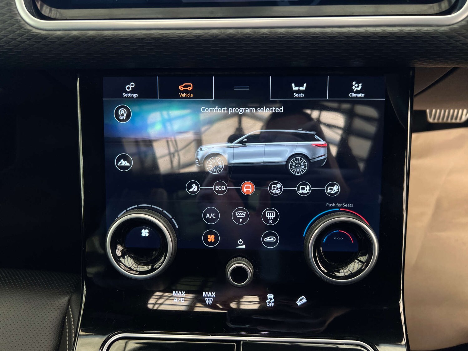 Used Land Rover Range Rover Velar 2018 for sale - 77930564: Photo 25