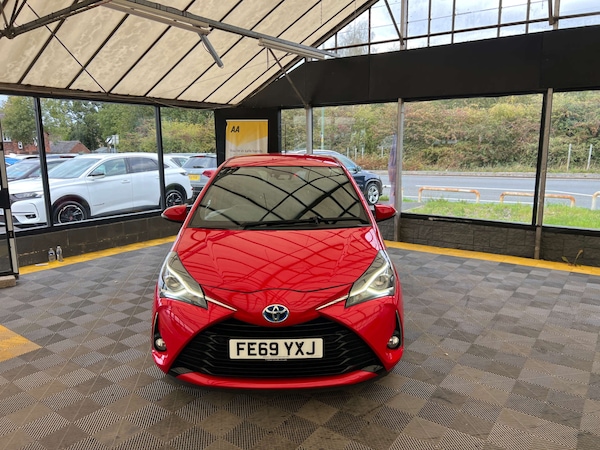 Used Toyota Yaris 2019 for sale - 76127571: Photo 3