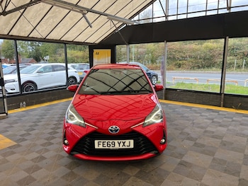 Used Toyota Yaris 2019 for sale - 76127571: Photo 3