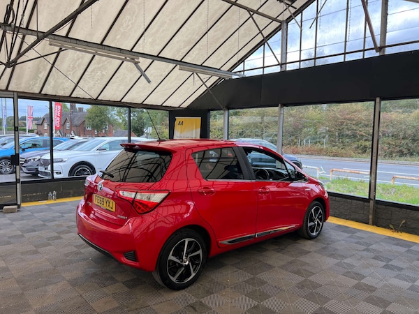 Used Toyota Yaris 2019 for sale - 76127571: Photo 8