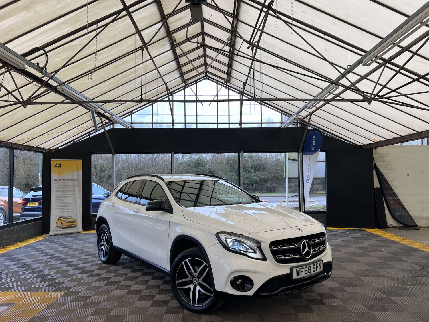 Used Mercedes-Benz GLA 2018 for sale - 77688304: Photo 1