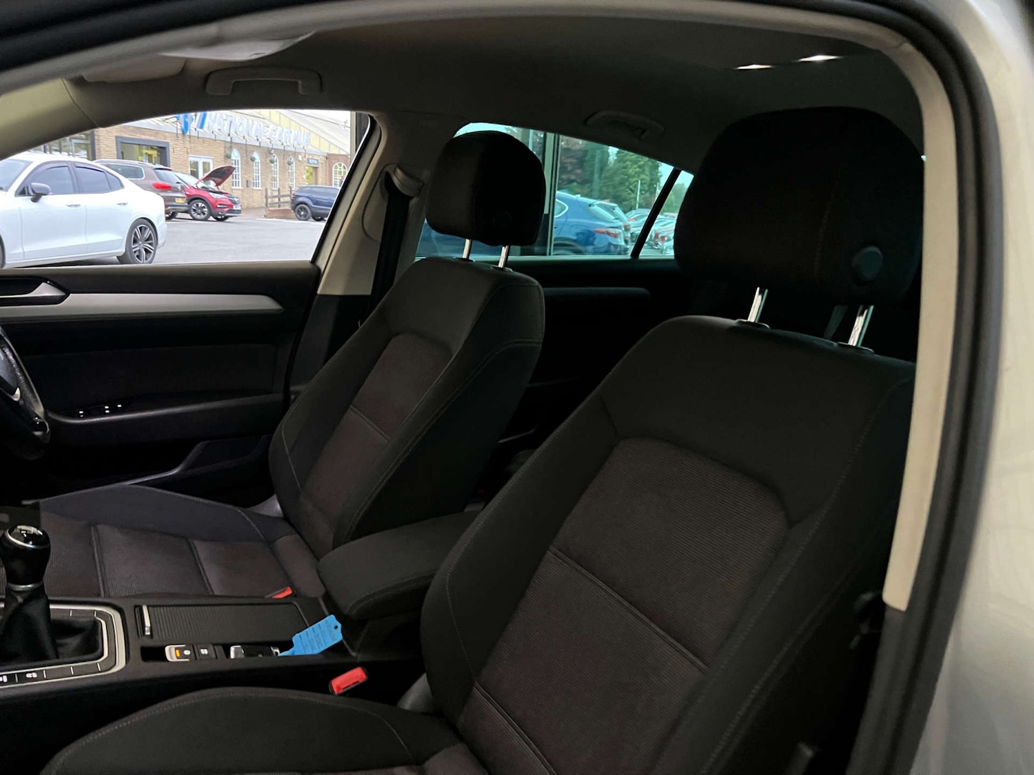 Used Volkswagen Passat 2016 for sale - 76505128: Photo 25