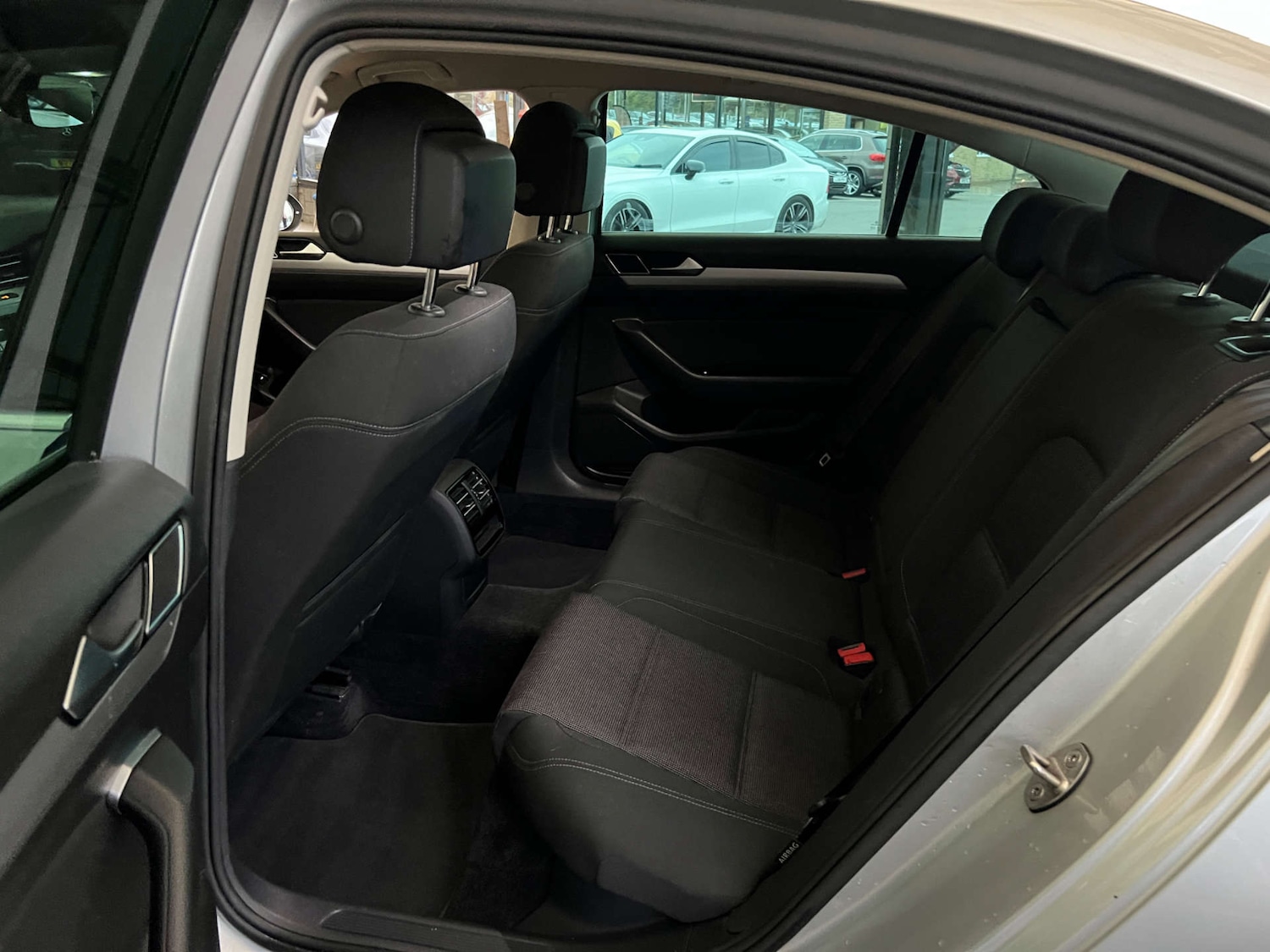 Used Volkswagen Passat 2016 for sale - 76505128: Photo 27