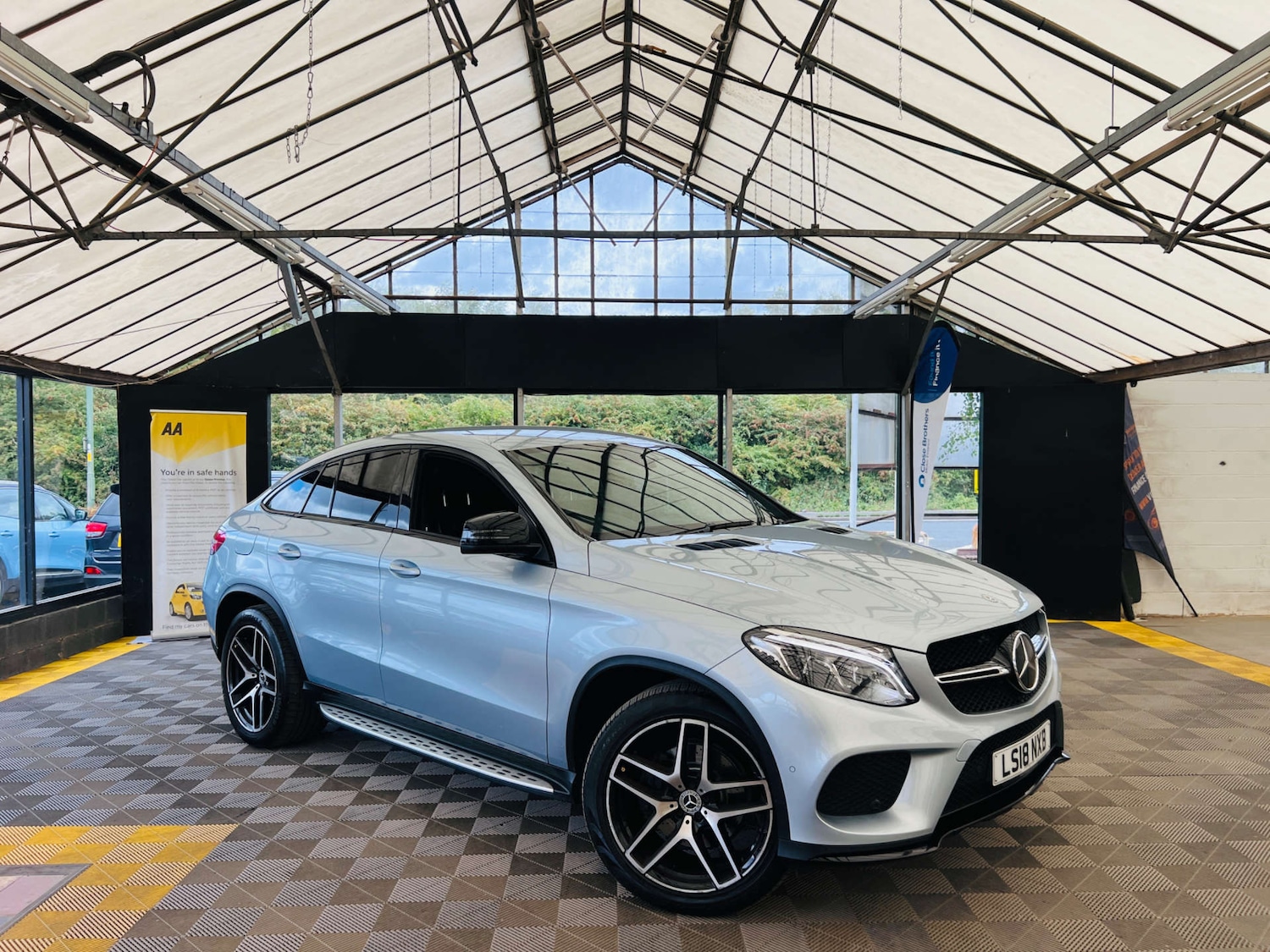 Used Mercedes-Benz GLE-Class 2018 for sale - 75984073: Photo 1