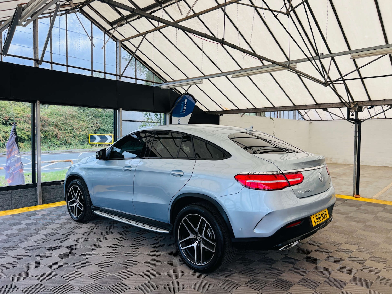 Used Mercedes-Benz GLE-Class 2018 for sale - 75984073: Photo 6