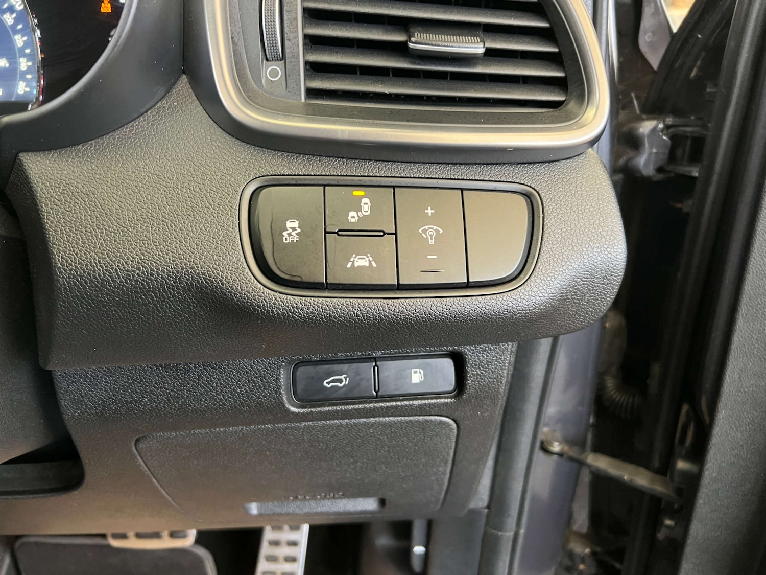 Used Kia Sorento 2016 for sale - 76735814: Photo 10