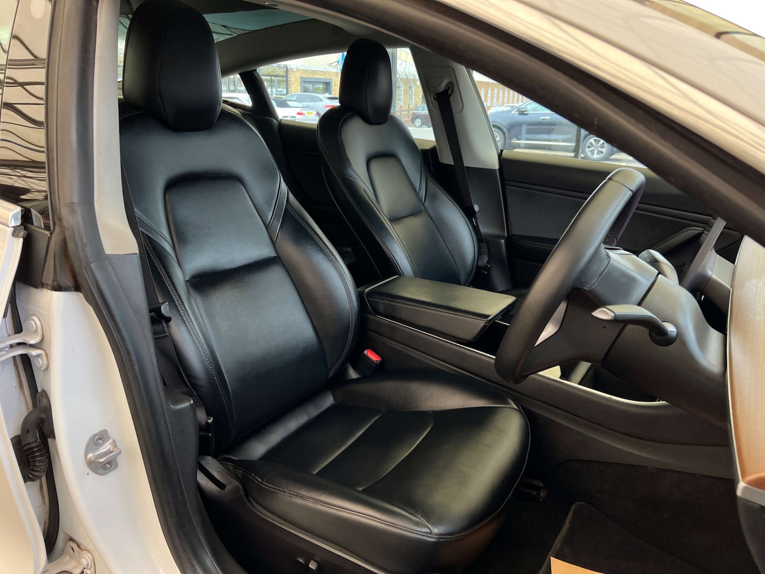 Used Tesla Model 3 2020 for sale - 77595712: Photo 11