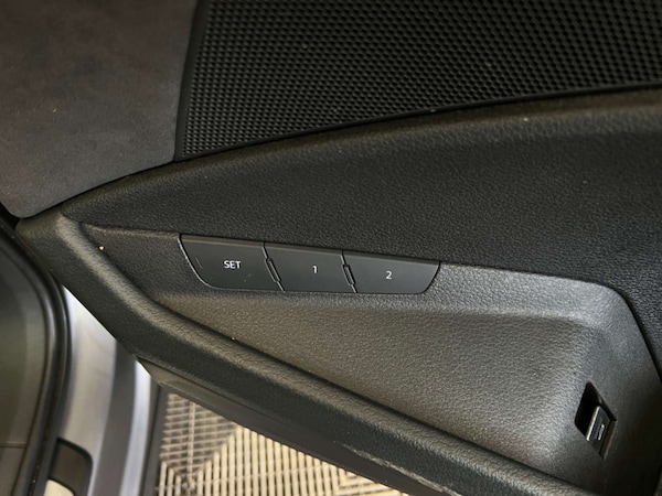 Used Audi e-tron 2020 for sale - 75628513: Photo 15