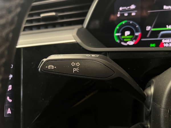 Used Audi e-tron 2020 for sale - 75628513: Photo 24