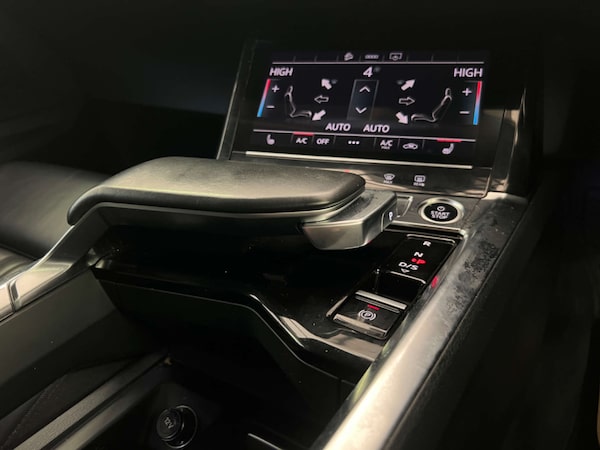 Used Audi e-tron 2020 for sale - 75628513: Photo 34