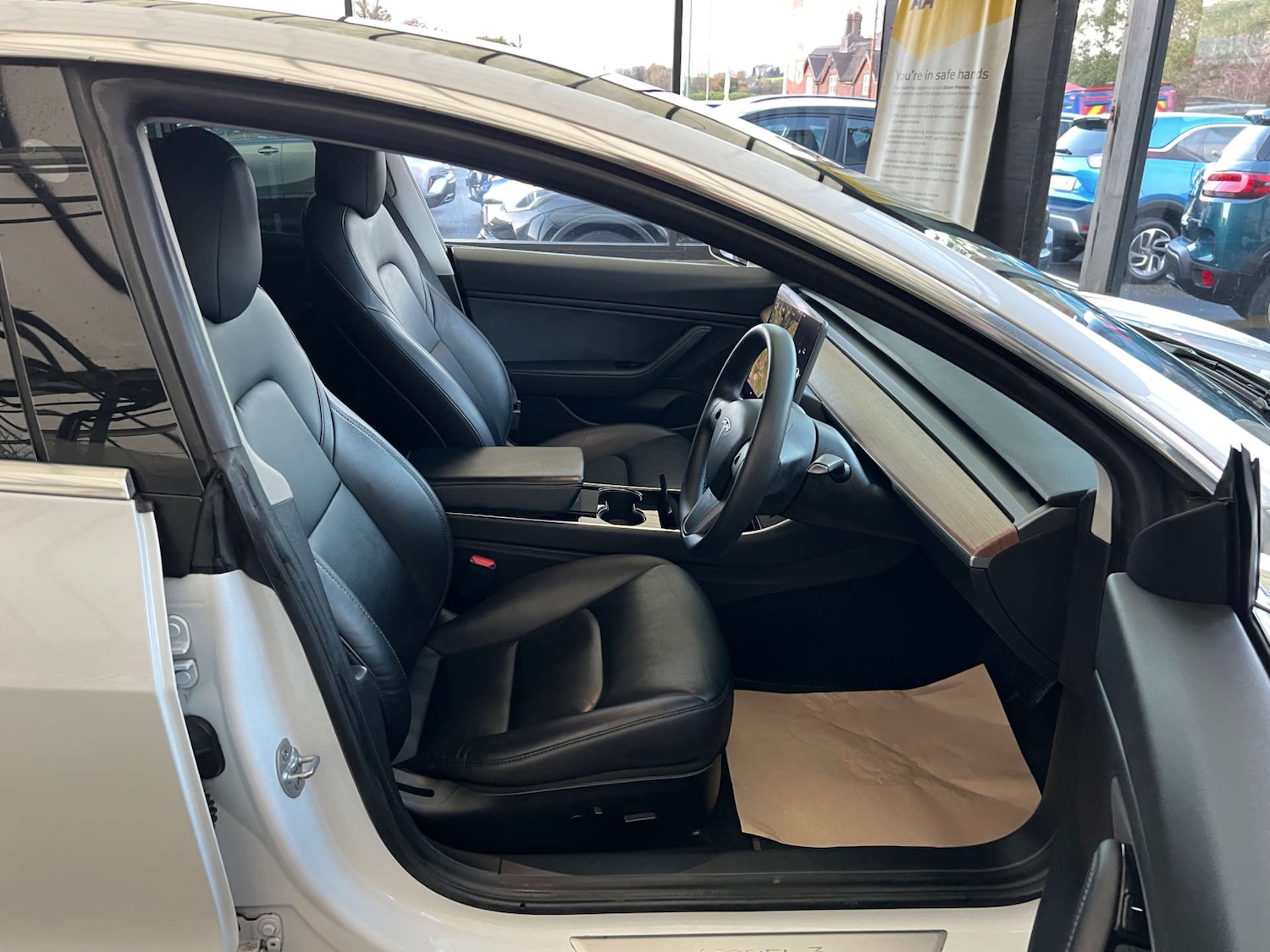 Used Tesla Model 3 2020 for sale - 76687511: Photo 10