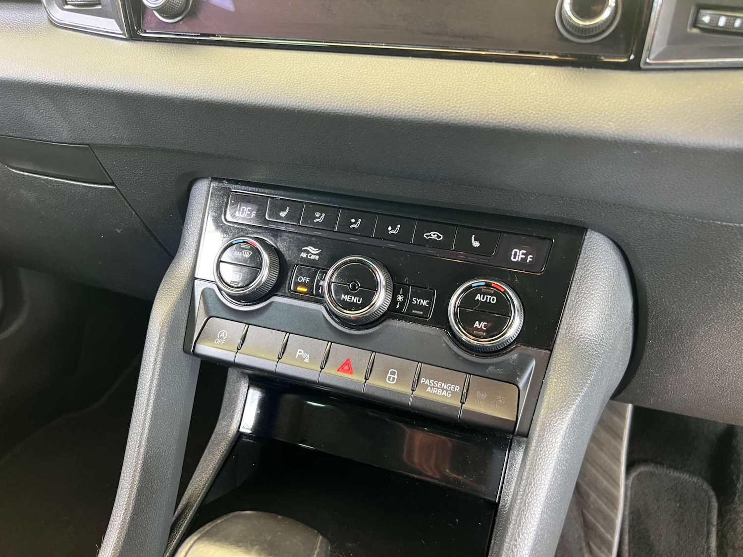 Used Skoda Karoq 2020 for sale - 76919161: Photo 21