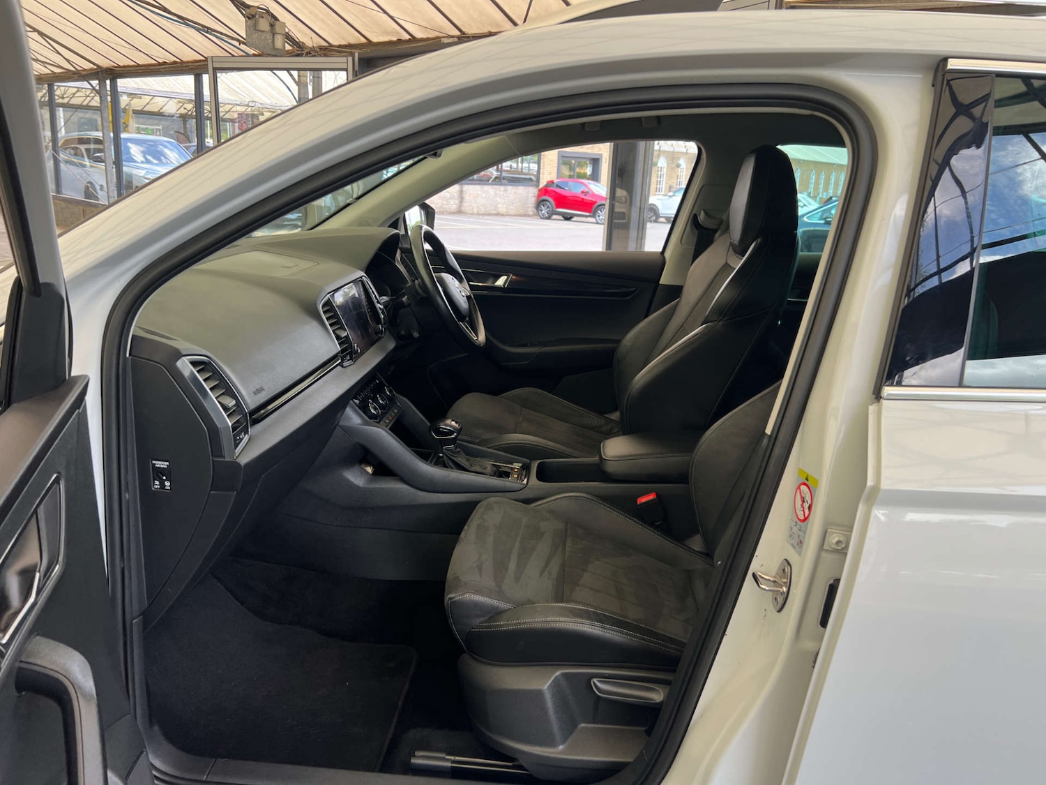 Used Skoda Karoq 2020 for sale - 76919161: Photo 25