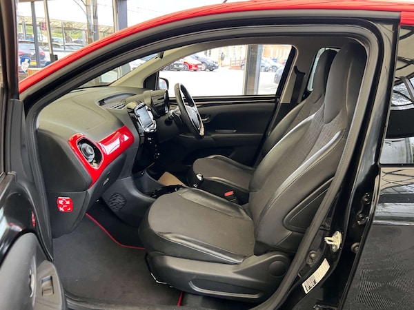 Used Toyota AYGO 2021 for sale - 76097156: Photo 22