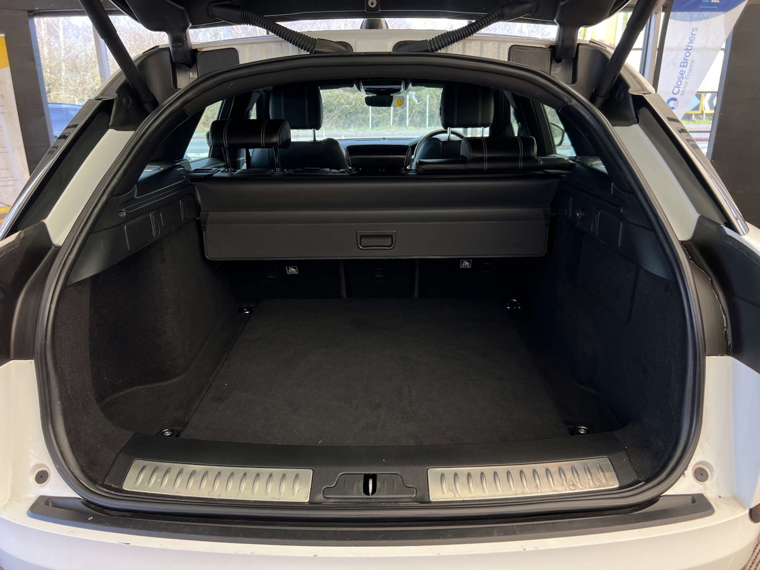 Used Land Rover Range Rover Velar 2018 for sale - 77656588: Photo 28