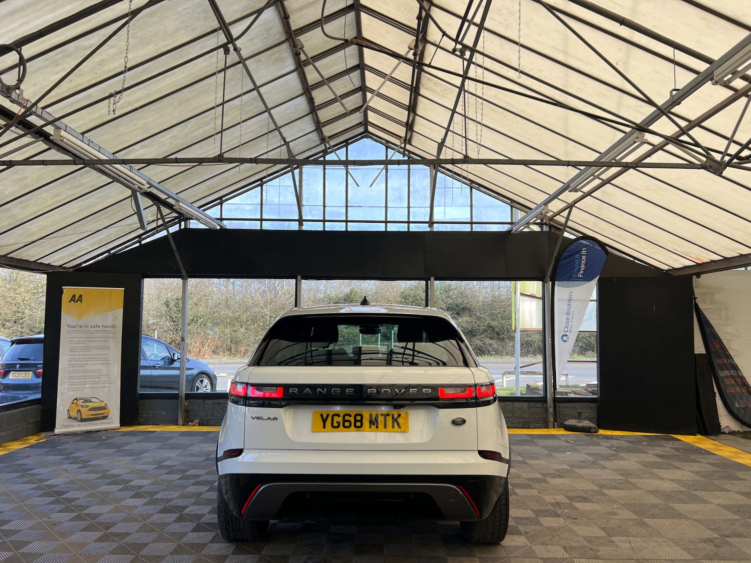 Used Land Rover Range Rover Velar 2018 for sale - 77656588: Photo 8