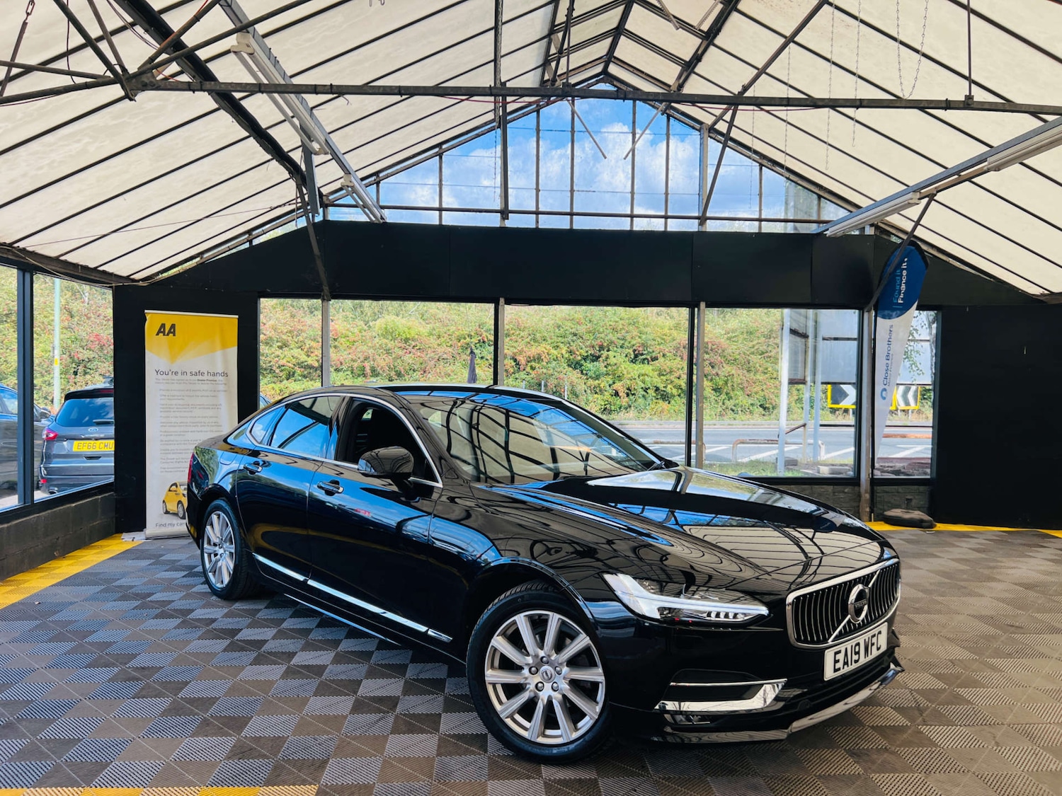 Used Volvo S90 2019 for sale - 76056627: Photo 1