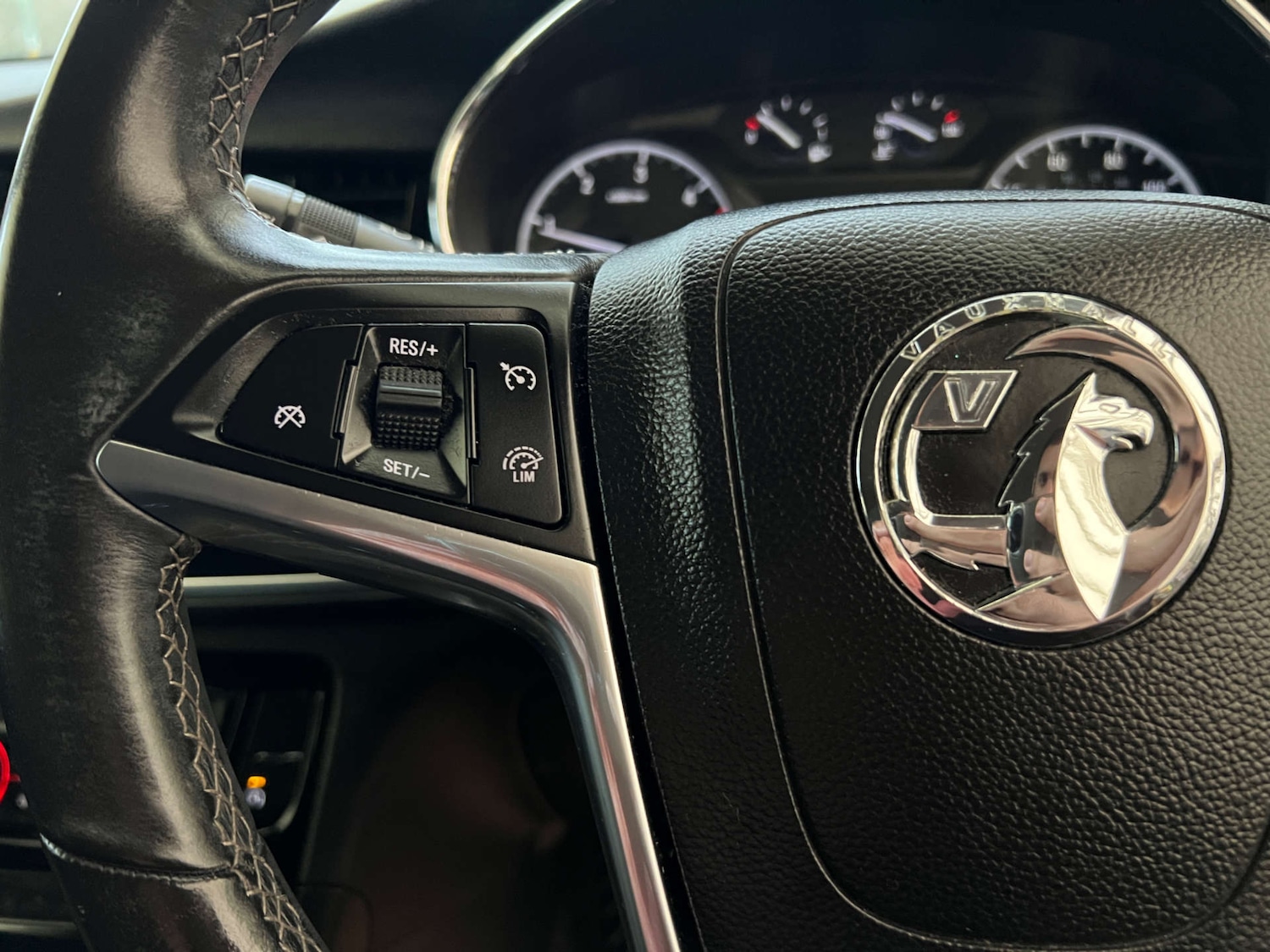 Used Vauxhall Mokka X 2017 for sale - 77335739: Photo 8