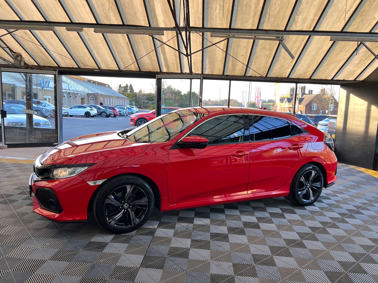 Used Honda Civic 2019 for sale - 77945426: Photo 5