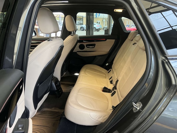 Used BMW 2 Series 2017 for sale - 76205336: Photo 31