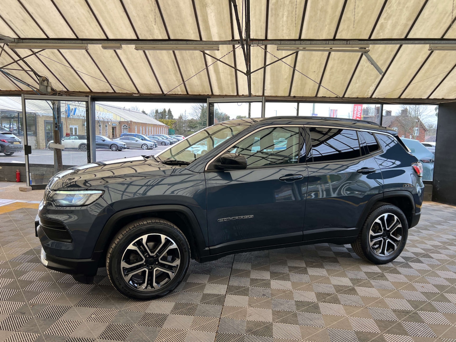 Used Jeep Compass 2023 for sale - 77991965: Photo 5