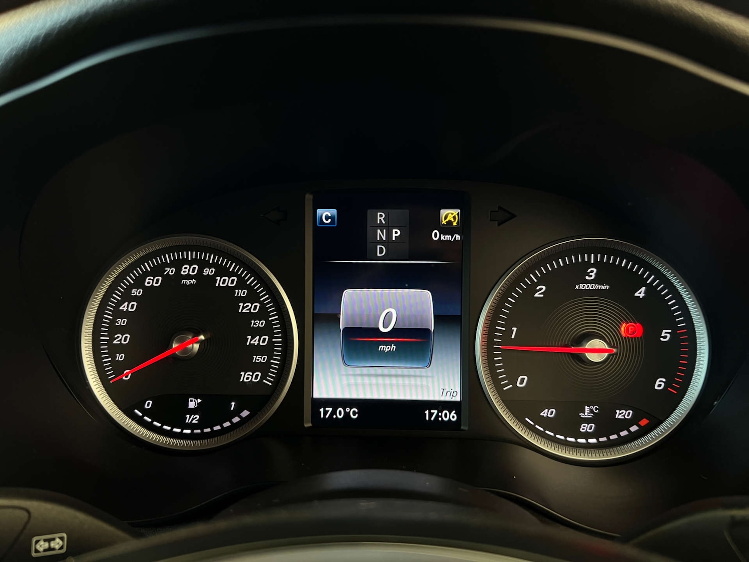 Used Mercedes-Benz GLC 2018 for sale - 78155648: Photo 13