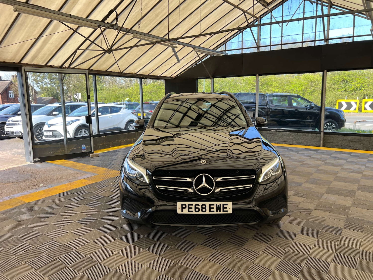 Used Mercedes-Benz GLC 2018 for sale - 78155648: Photo 4