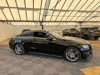 Used Mercedes-Benz E Class 2019 for sale - 79286780: Photo