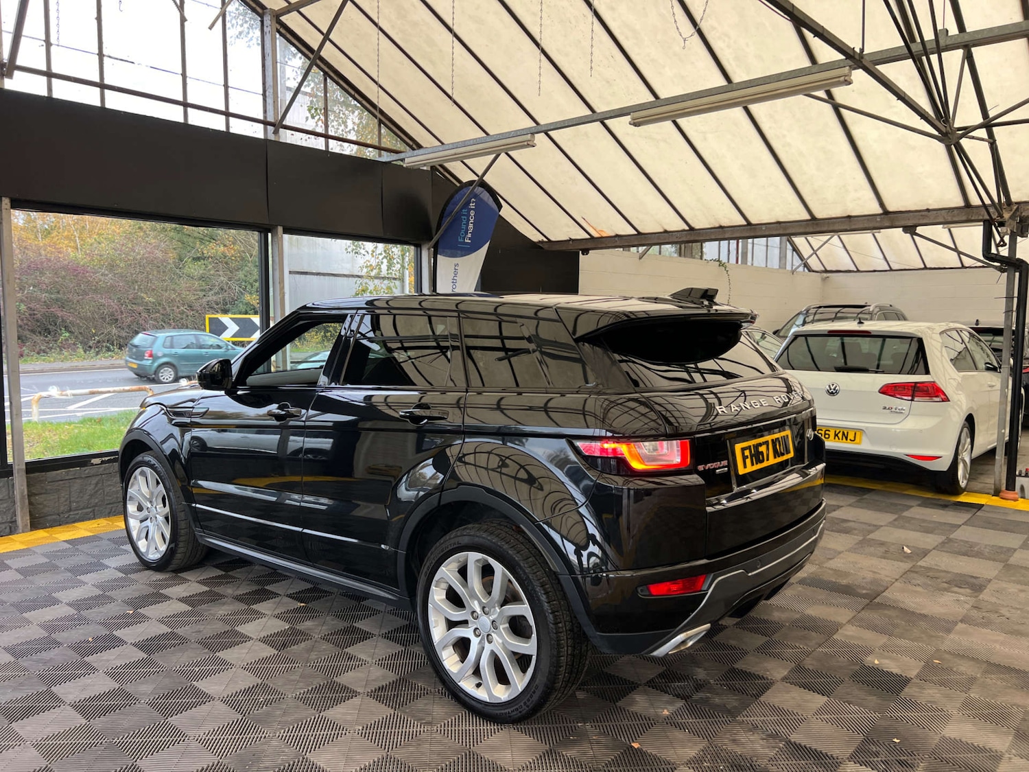 Used Land Rover Range Rover Evoque 2017 for sale - 76483211: Photo 5