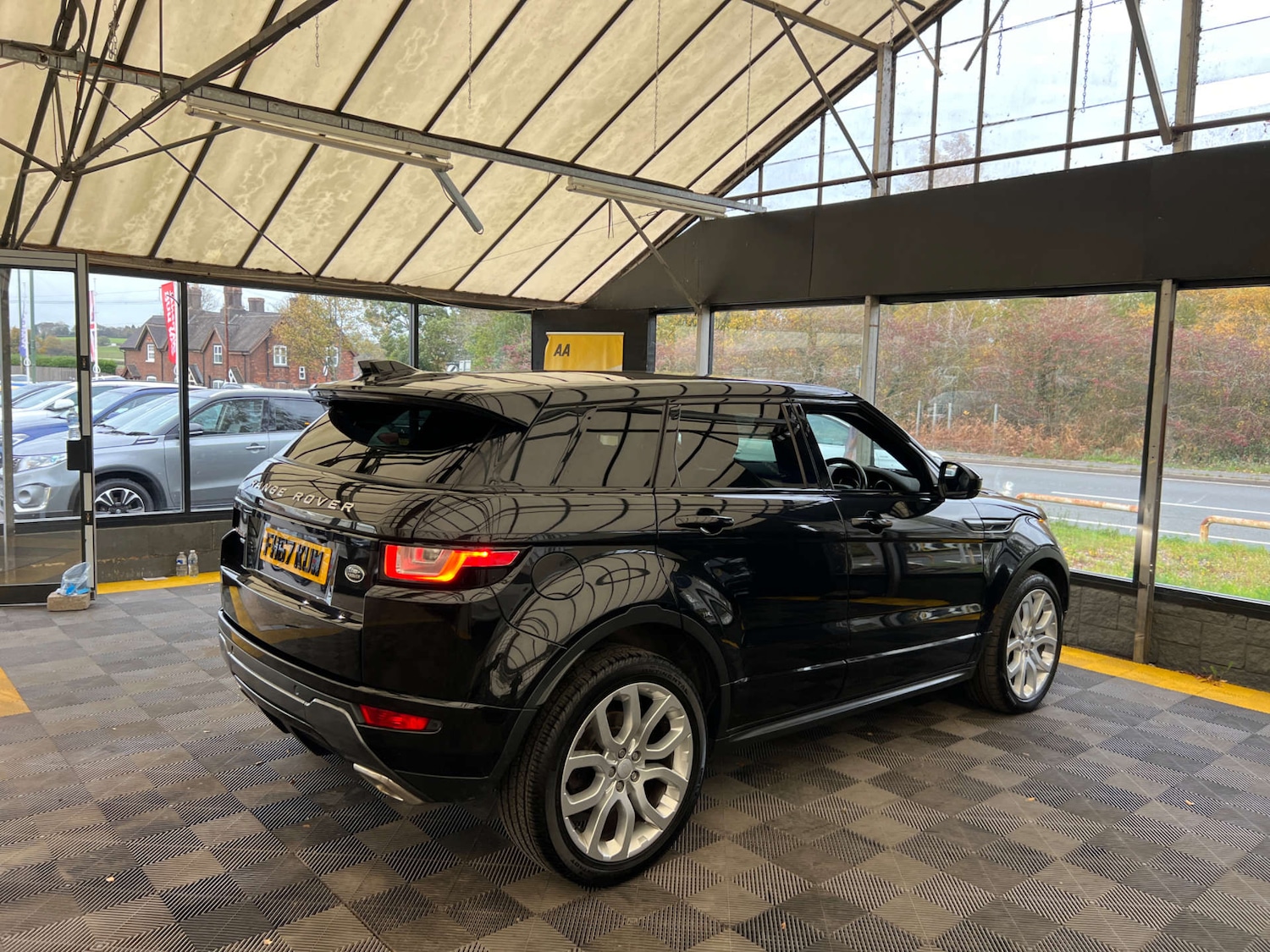 Used Land Rover Range Rover Evoque 2017 for sale - 76483211: Photo 7