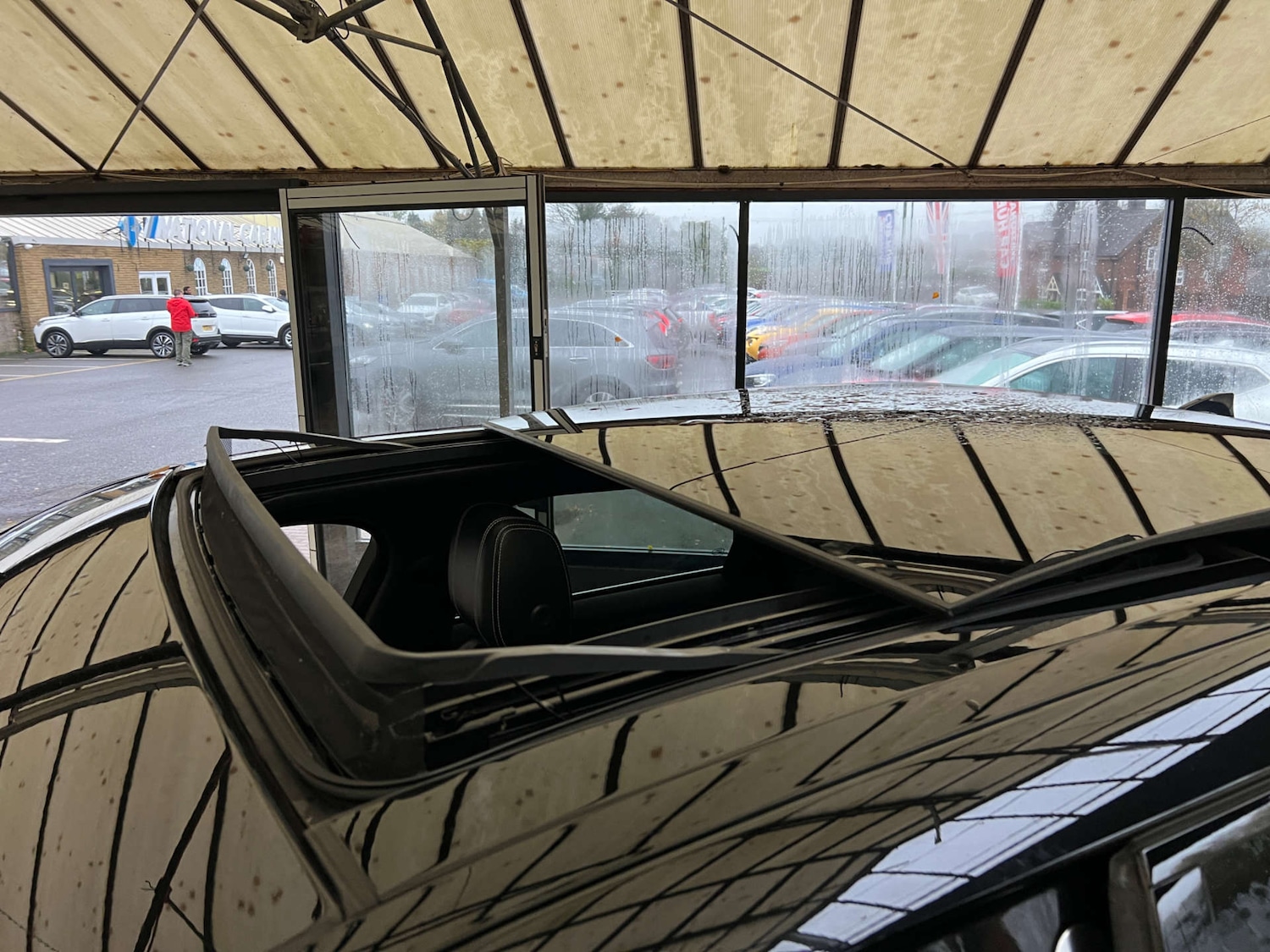 Used Land Rover Range Rover Velar 2018 for sale - 76591665: Photo 29