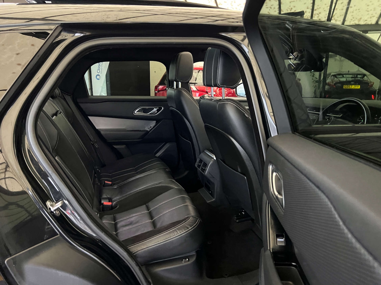 Used Land Rover Range Rover Velar 2018 for sale - 76591665: Photo 32