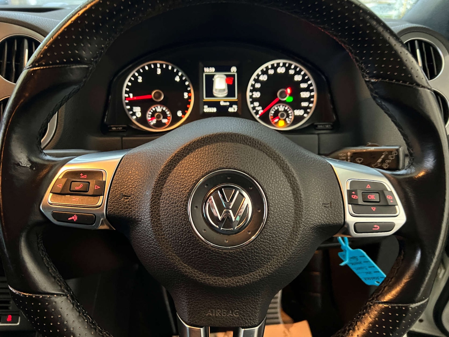 Used Volkswagen Tiguan 2015 for sale - 76477437: Photo 14