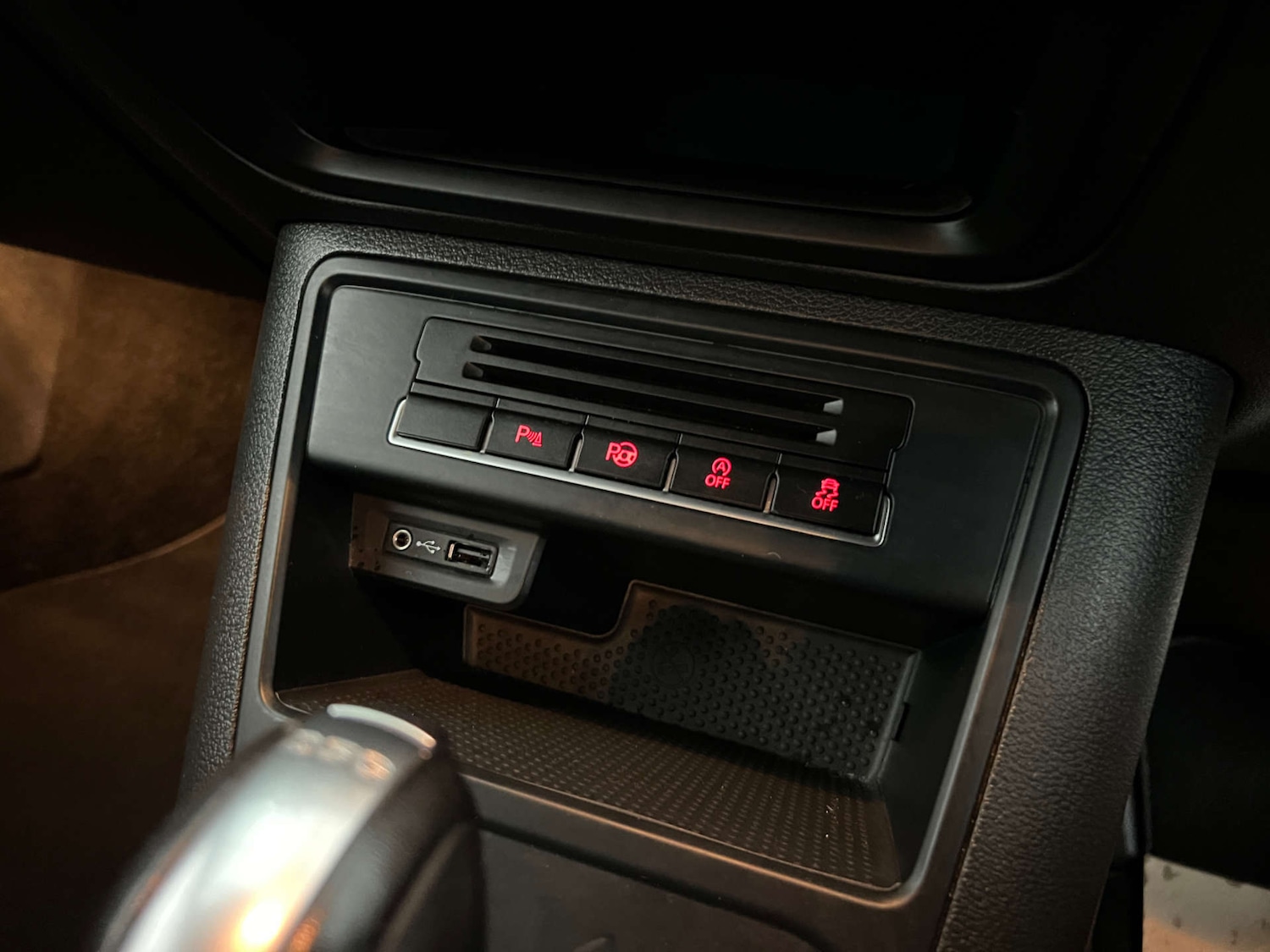 Used Volkswagen Tiguan 2015 for sale - 76477437: Photo 18