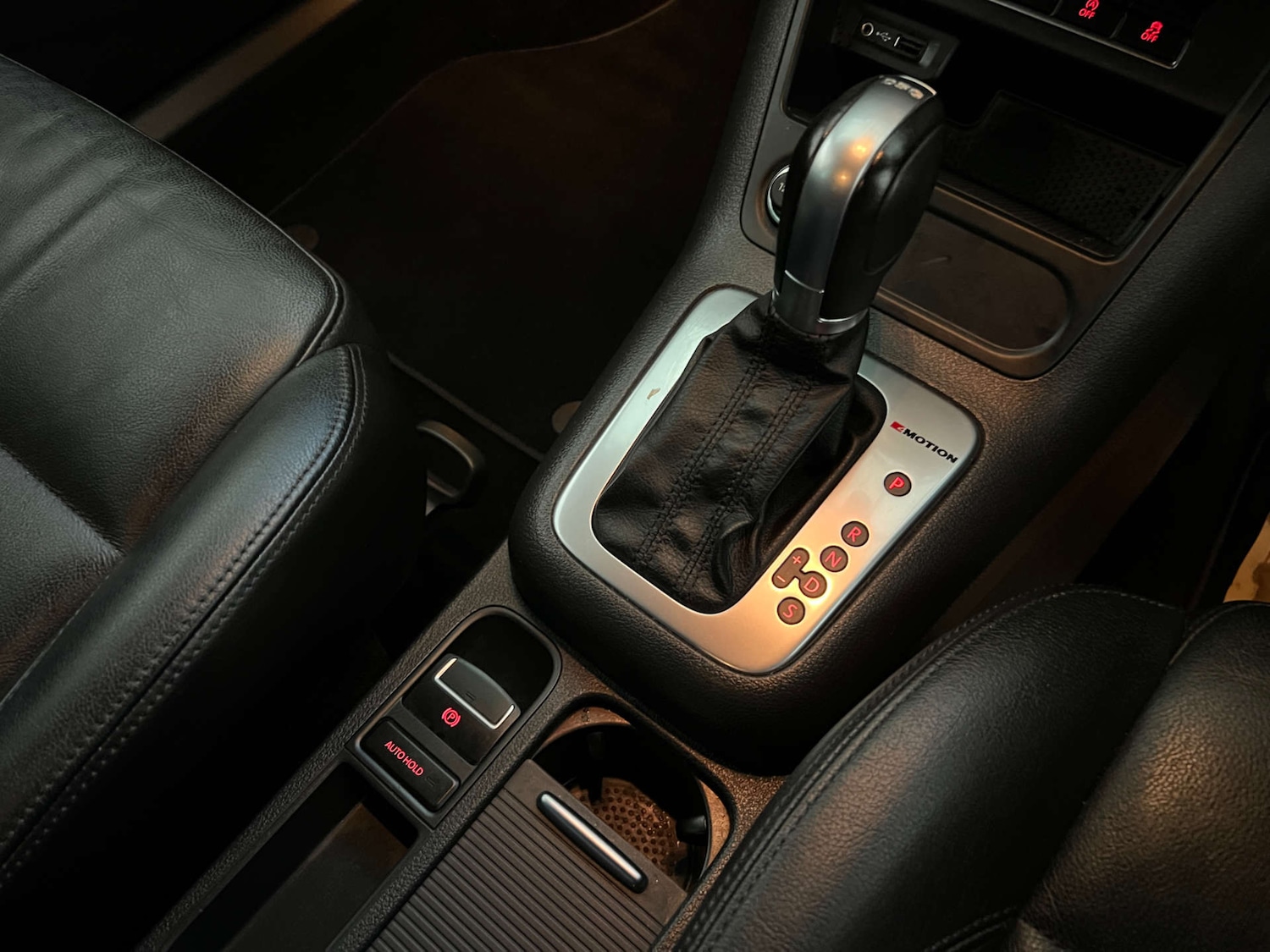 Used Volkswagen Tiguan 2015 for sale - 76477437: Photo 20