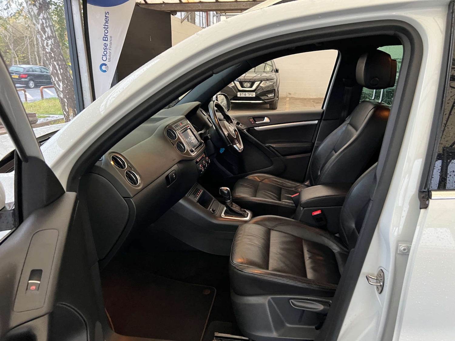 Used Volkswagen Tiguan 2015 for sale - 76477437: Photo 24