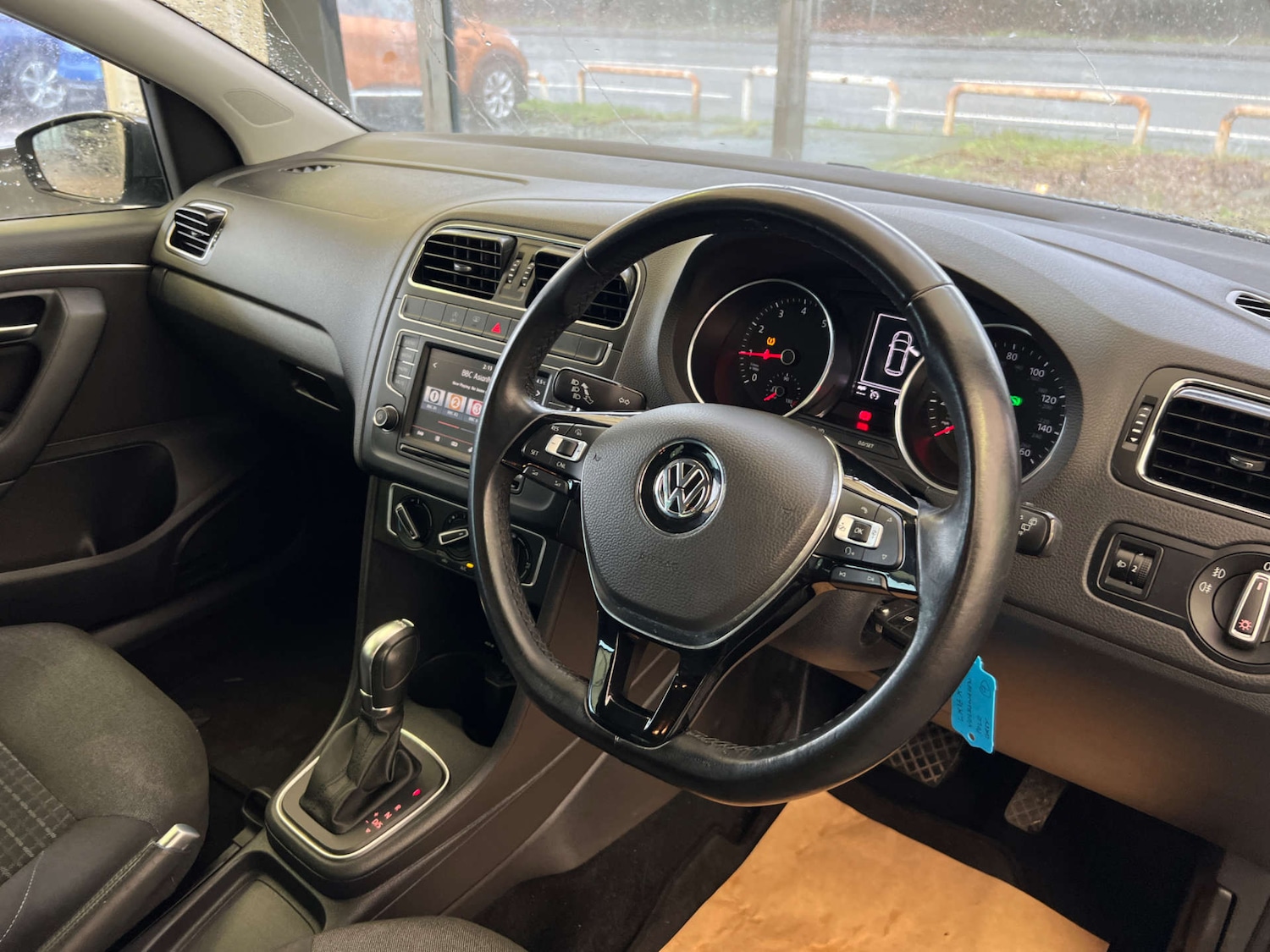 Used Volkswagen Polo 2016 for sale - 77573078: Photo 12