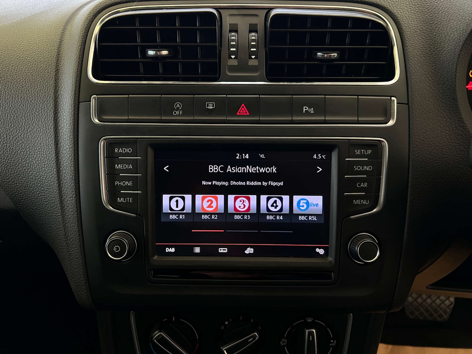 Used Volkswagen Polo 2016 for sale - 77573078: Photo 17