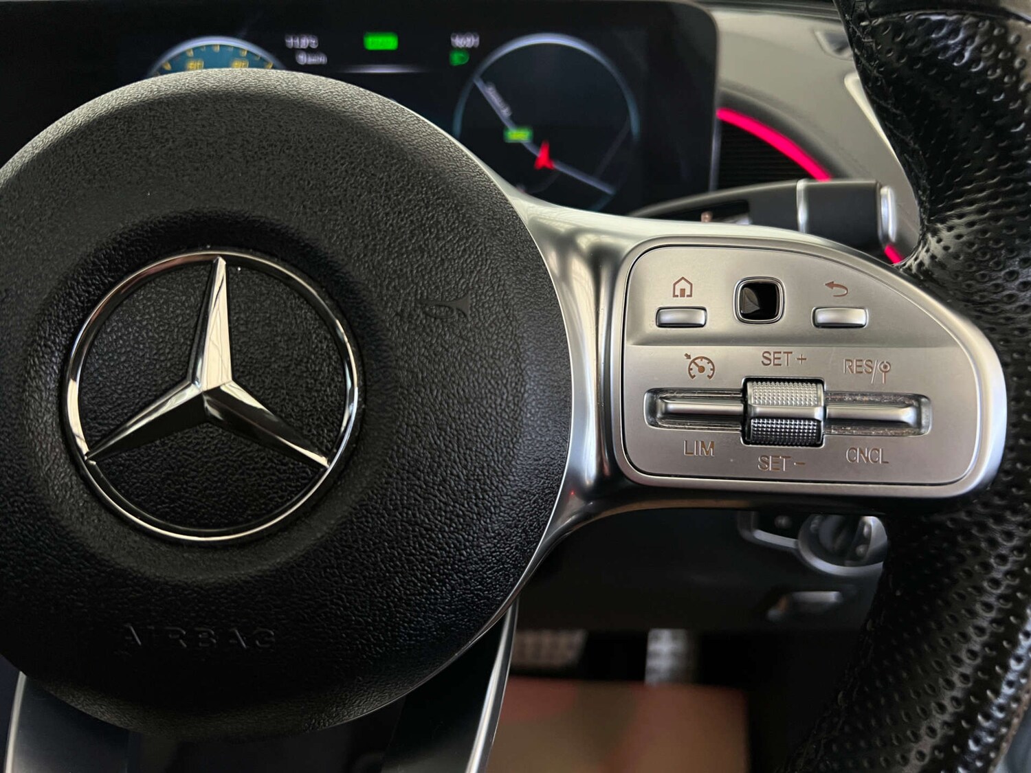 Used Mercedes-Benz EQC 2021 for sale - 77688313: Photo 11