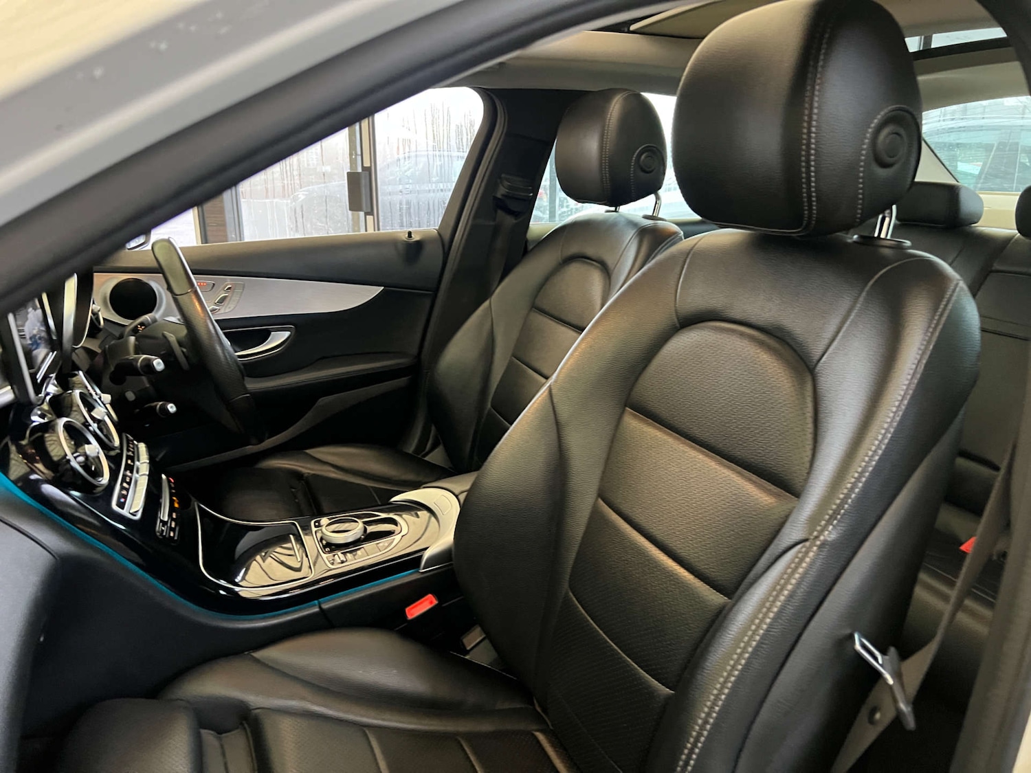 Used Mercedes-Benz C Class 2018 for sale - 77038540: Photo 26