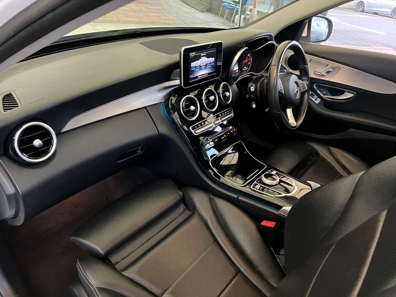 Used Mercedes-Benz C Class 2018 for sale - 77038540: Photo 27