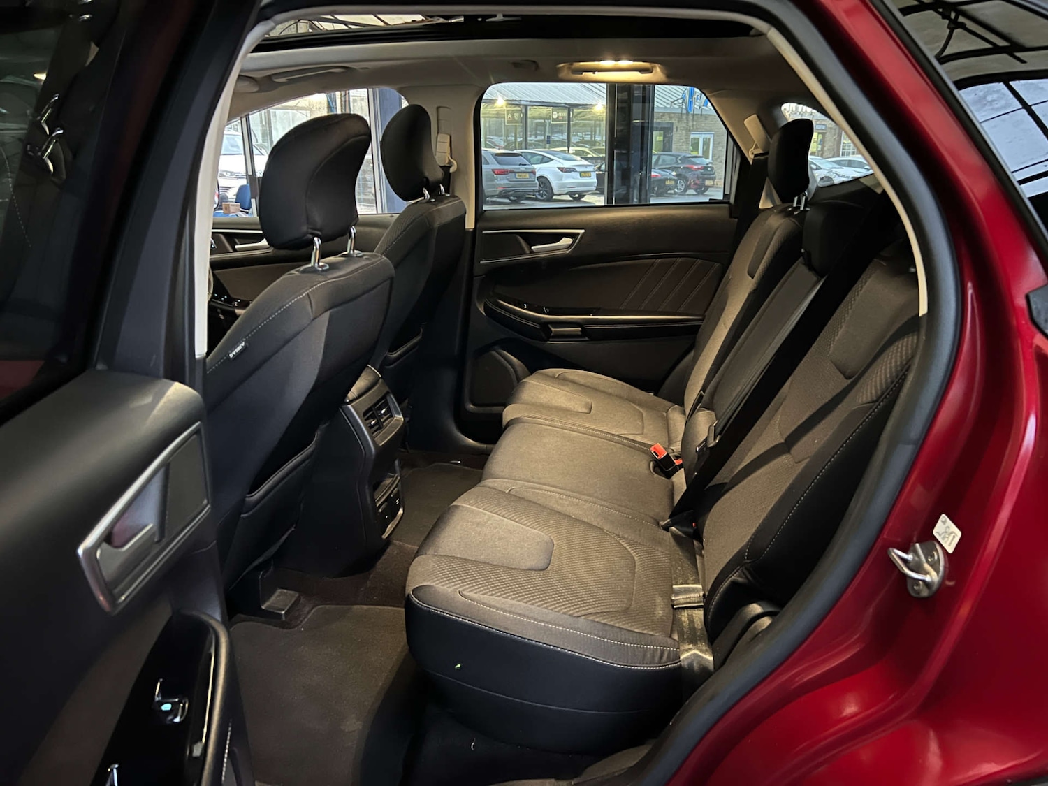 Used Ford Edge 2016 for sale - 77210002: Photo 28