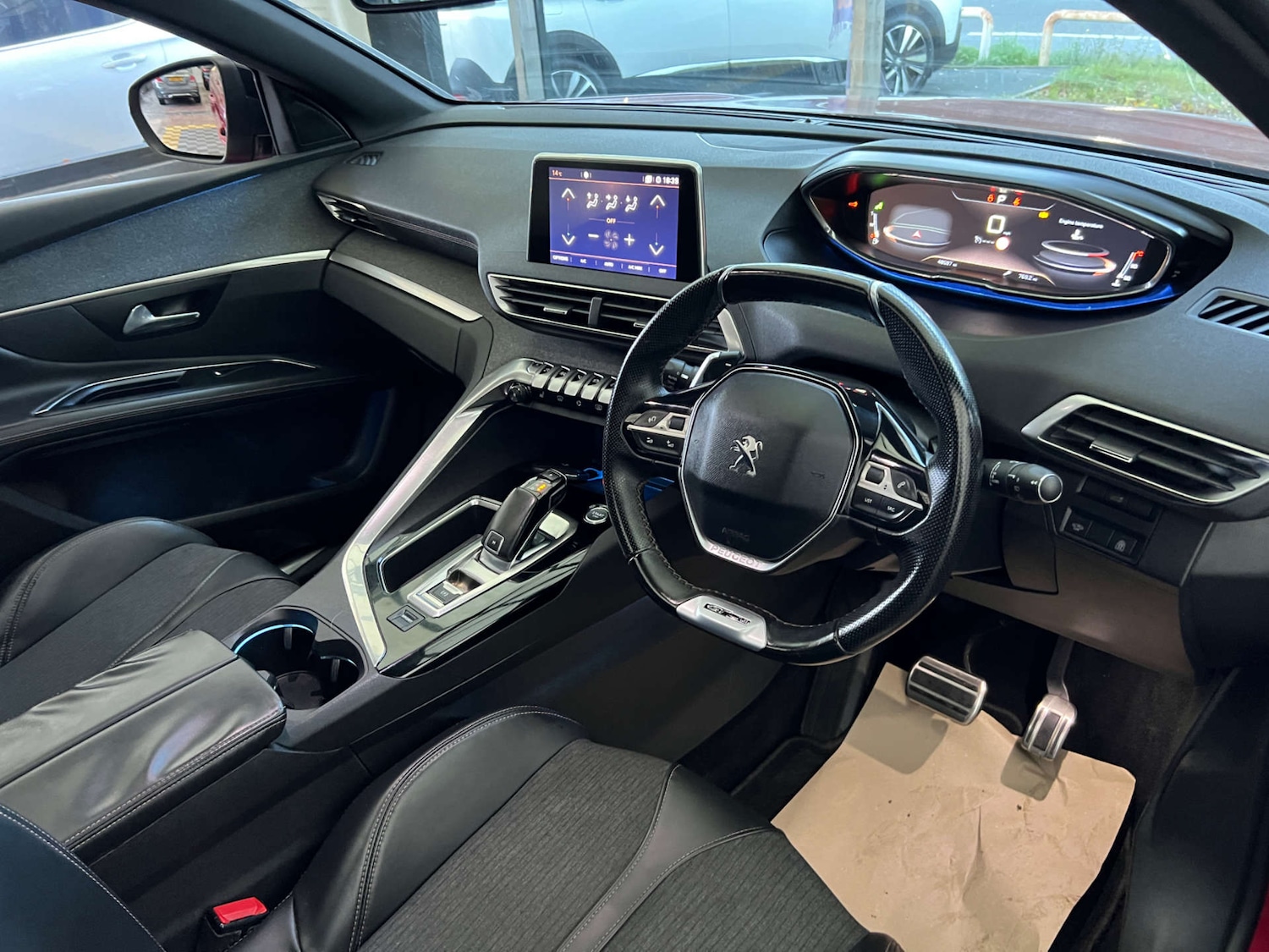 Used Peugeot 3008 2018 for sale - 76521206: Photo 11