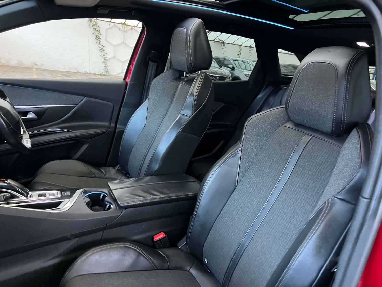 Used Peugeot 3008 2018 for sale - 76521206: Photo 24