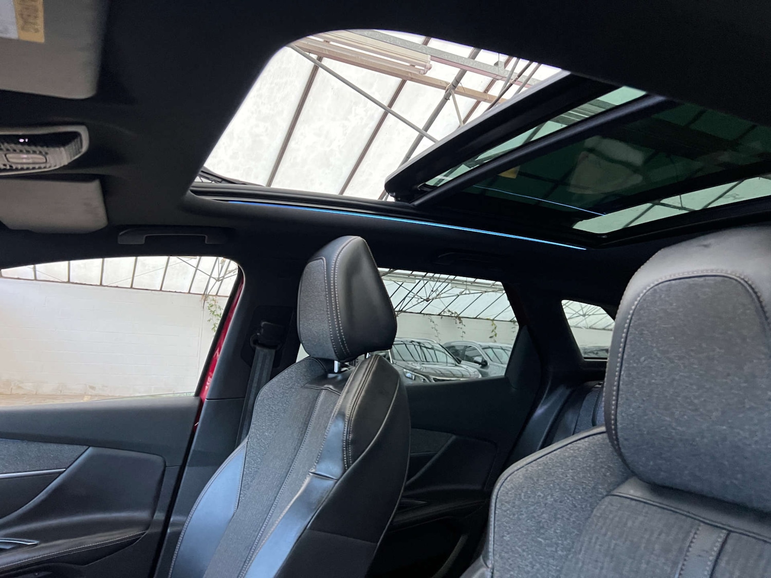 Used Peugeot 3008 2018 for sale - 76521206: Photo 25