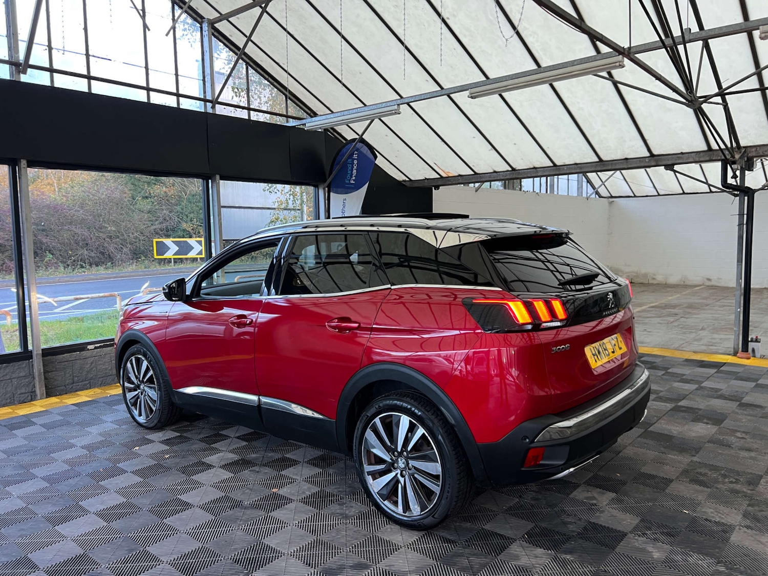 Used Peugeot 3008 2018 for sale - 76521206: Photo 5