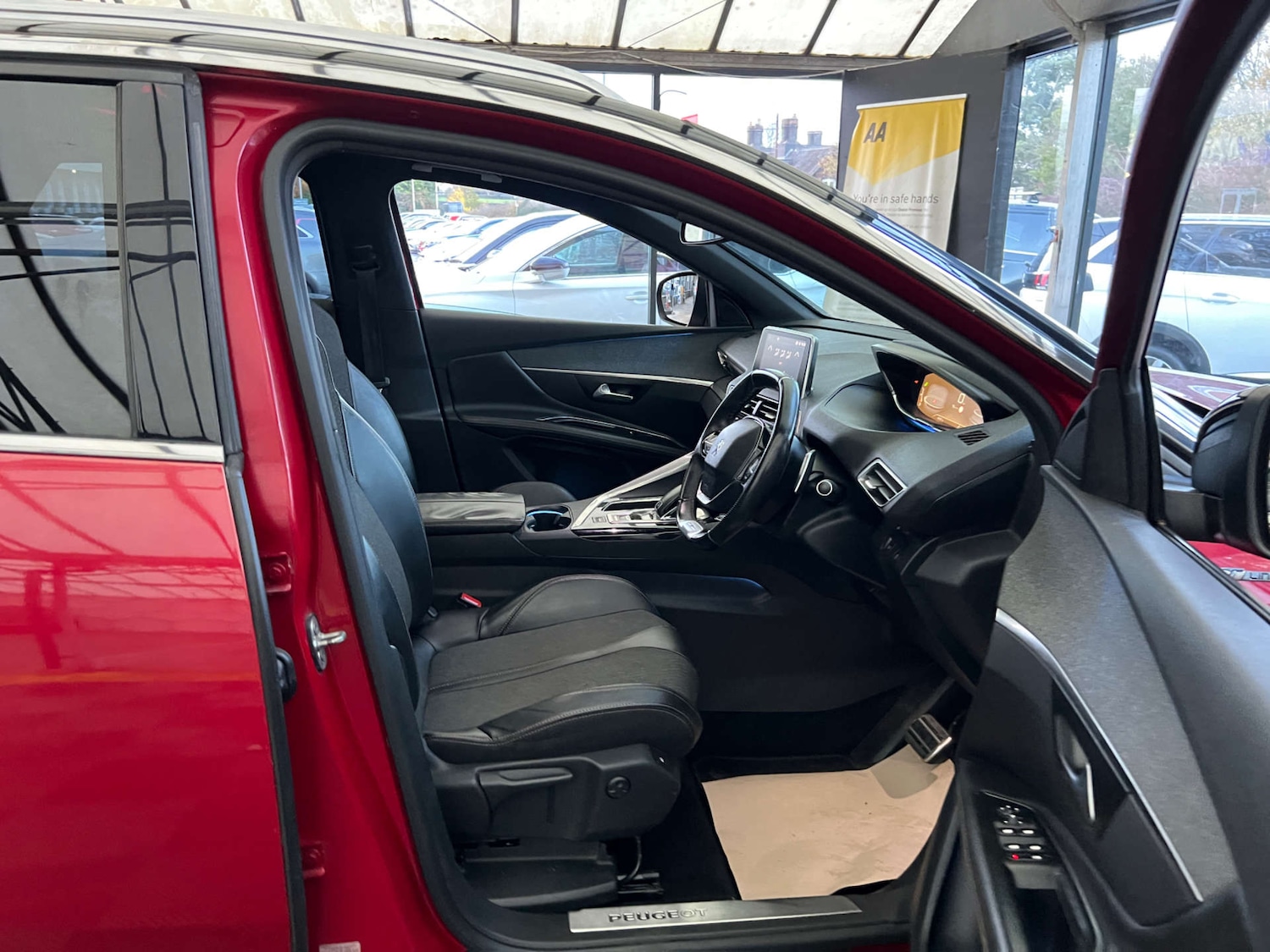 Used Peugeot 3008 2018 for sale - 76521206: Photo 8